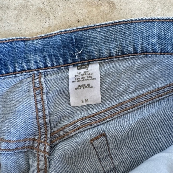 Levi’s Straight Leg/Bootcut Jeans - Picture 3 of 5